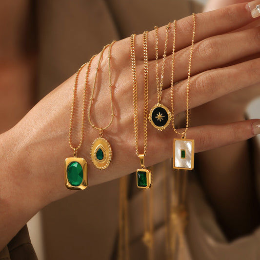 Stainless steel pendant necklace for women